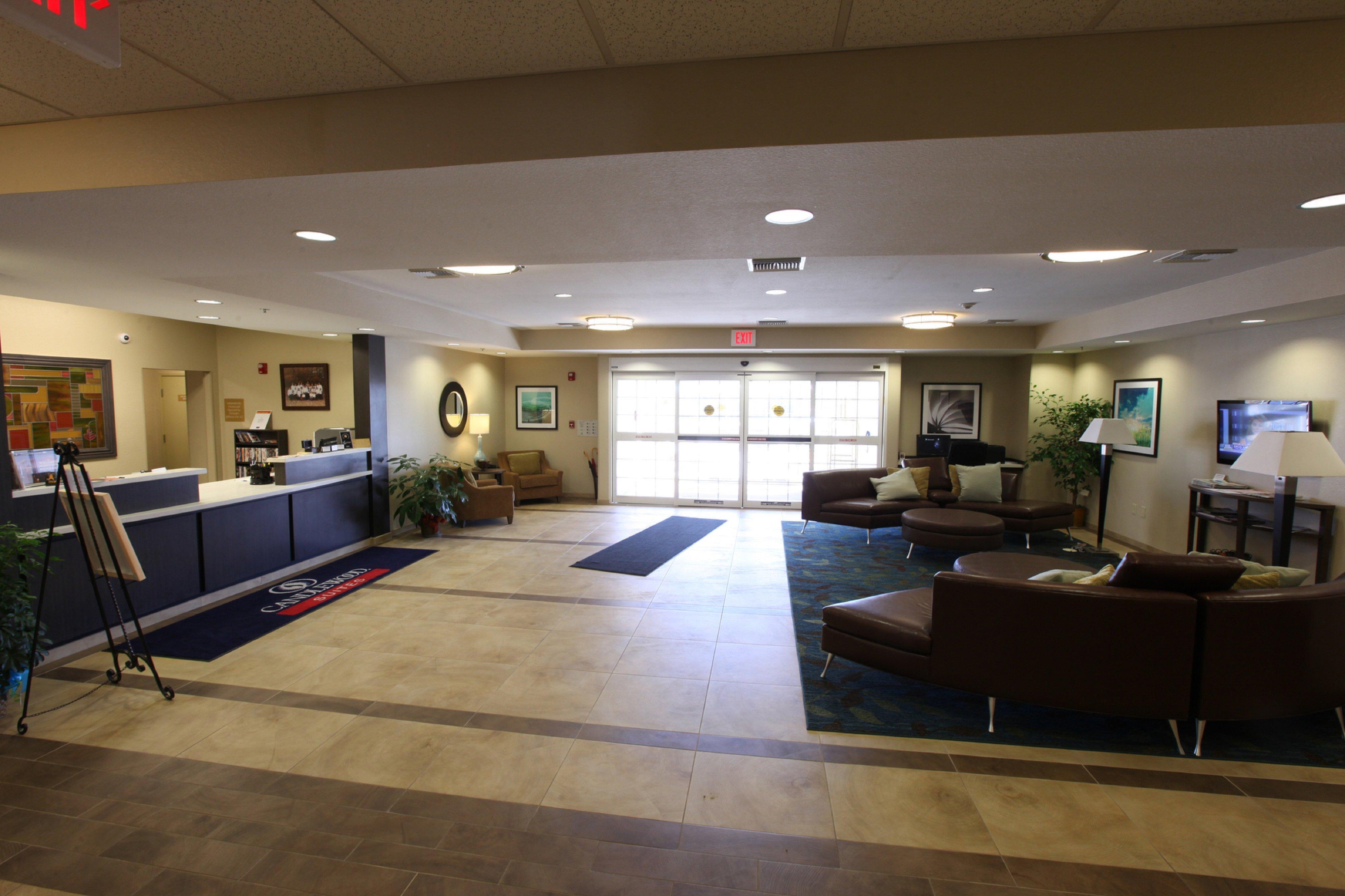 Candlewood Suites Saint Joseph By Ihg Eksteriør billede