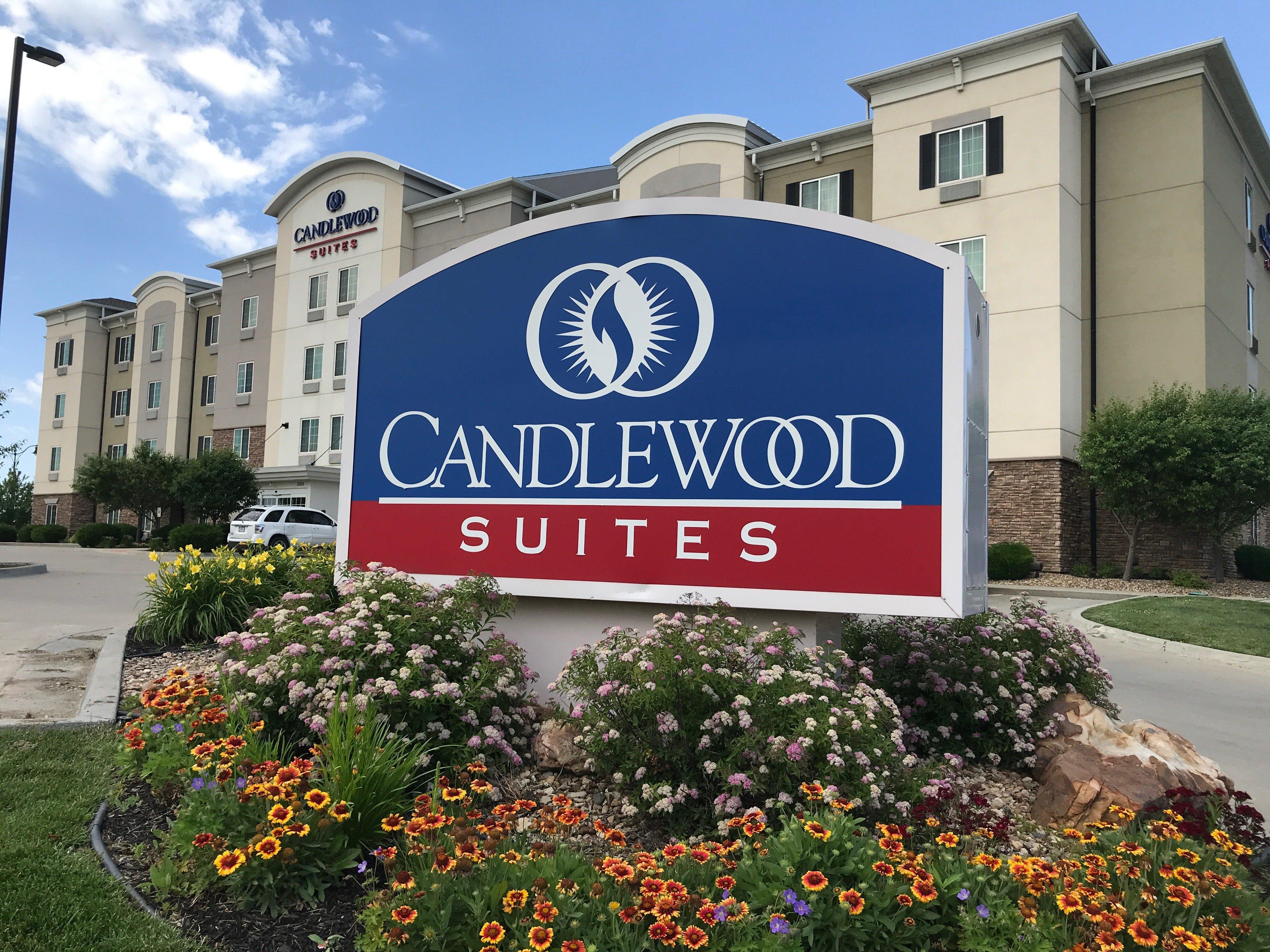 Candlewood Suites Saint Joseph By Ihg Eksteriør billede