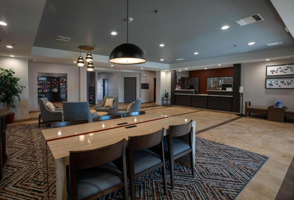 Candlewood Suites Saint Joseph By Ihg Eksteriør billede