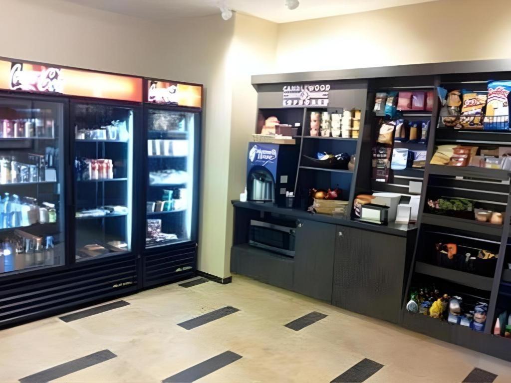 Candlewood Suites Saint Joseph By Ihg Eksteriør billede