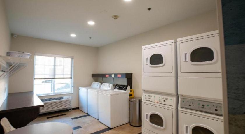 Candlewood Suites Saint Joseph By Ihg Eksteriør billede