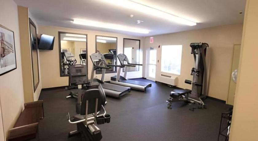 Candlewood Suites Saint Joseph By Ihg Eksteriør billede