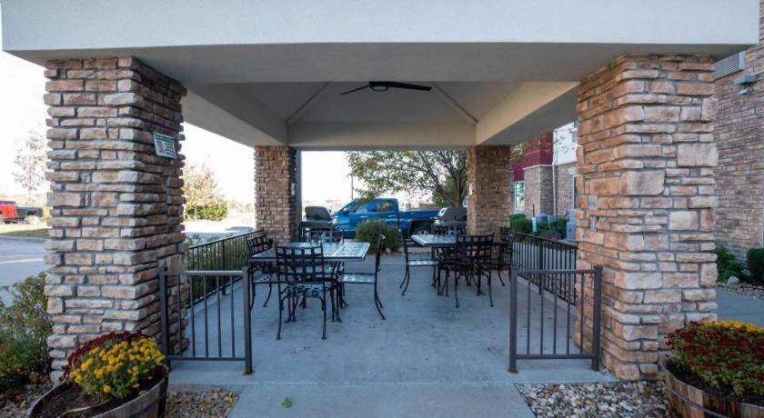 Candlewood Suites Saint Joseph By Ihg Eksteriør billede