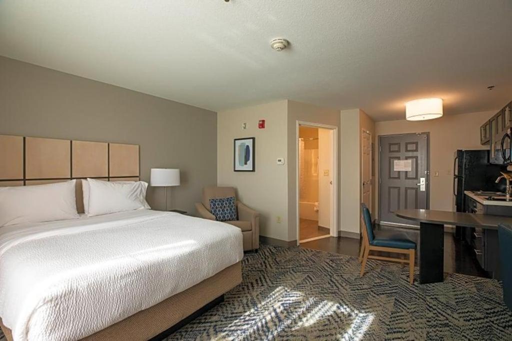 Candlewood Suites Saint Joseph By Ihg Eksteriør billede