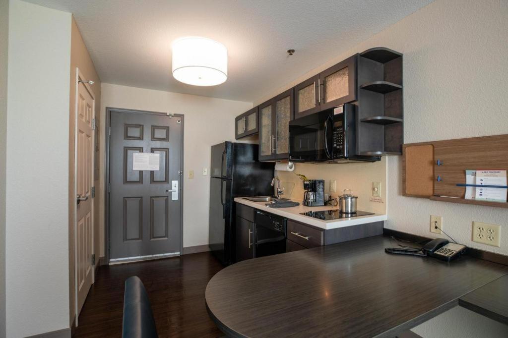 Candlewood Suites Saint Joseph By Ihg Eksteriør billede