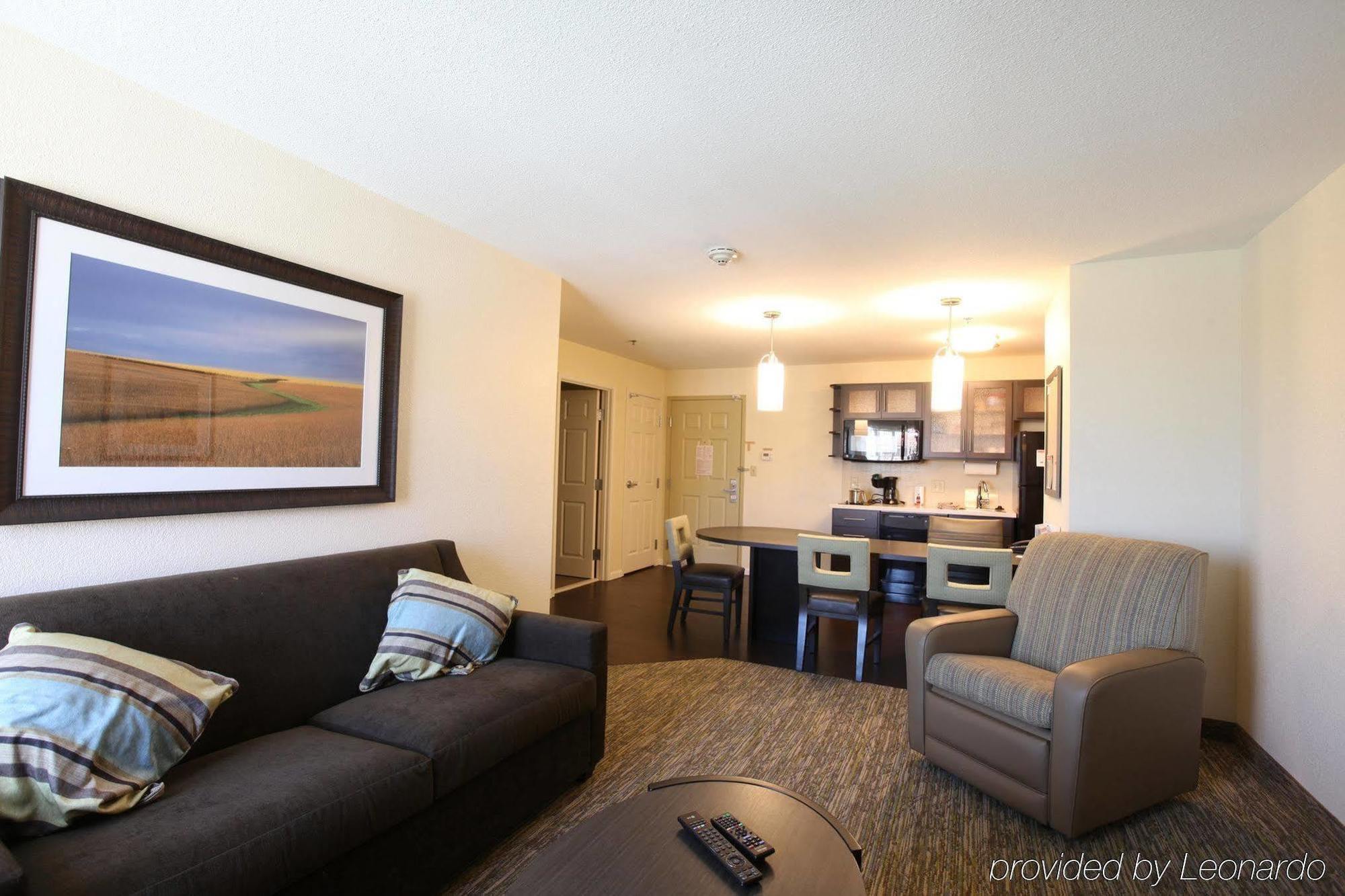 Candlewood Suites Saint Joseph By Ihg Eksteriør billede